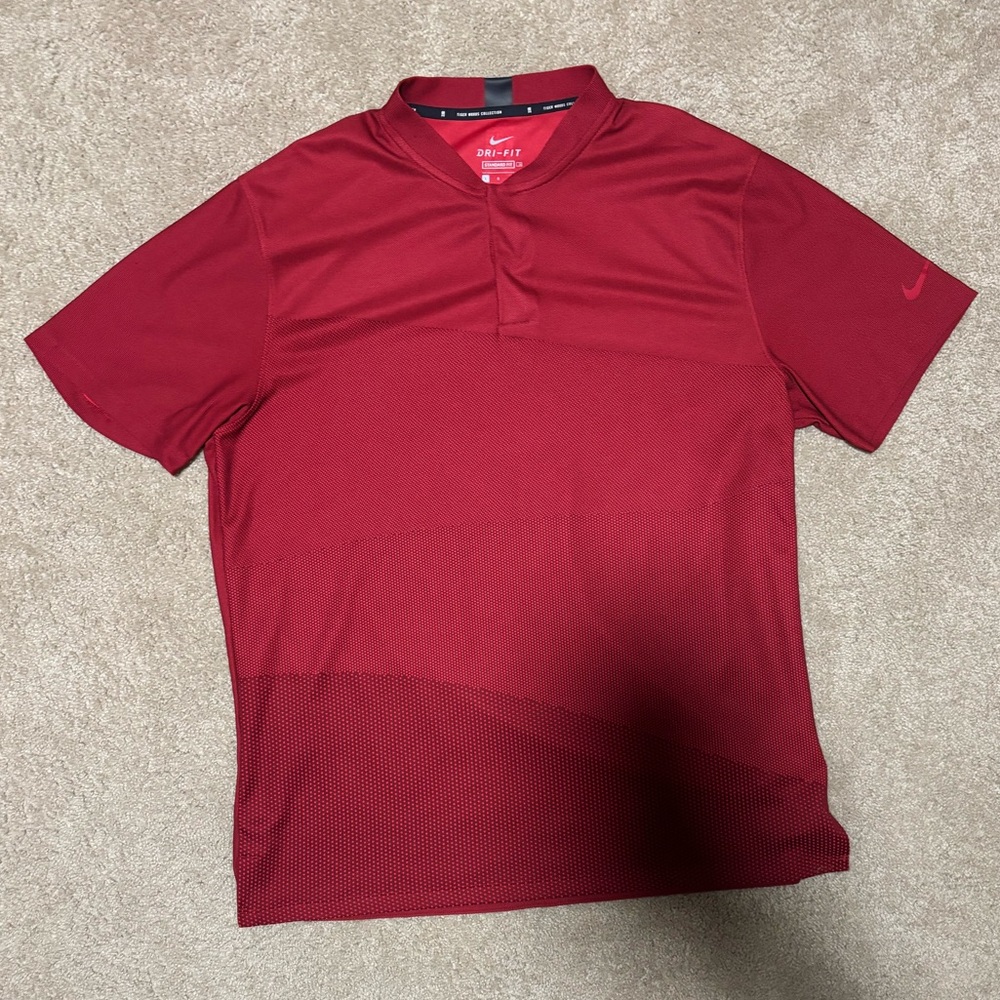 Nike Dri-Fit Tiger Woods Collection Golf Shirt